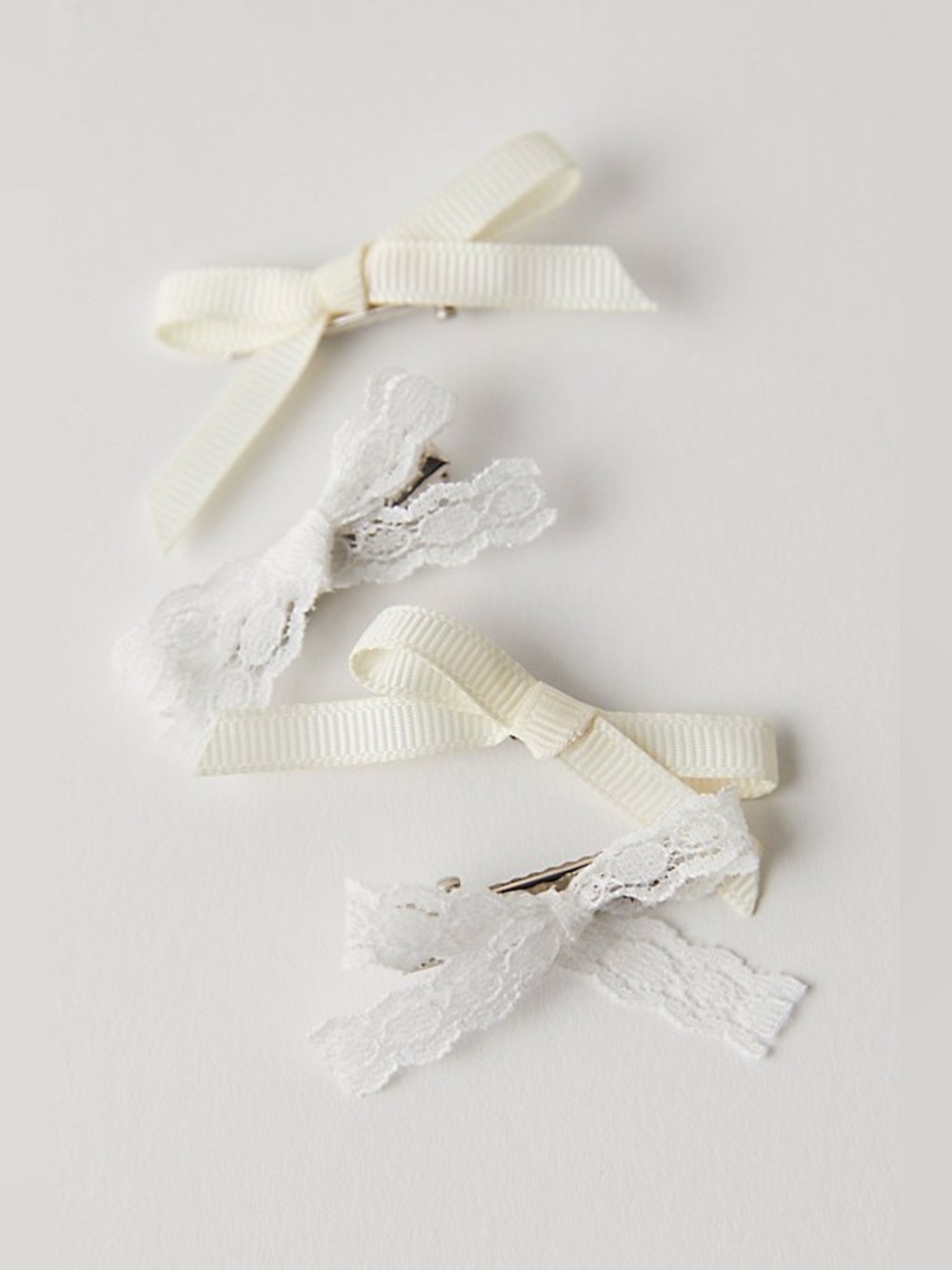 Free People Camryn Lace Bow Set Of 4 - White Ivory